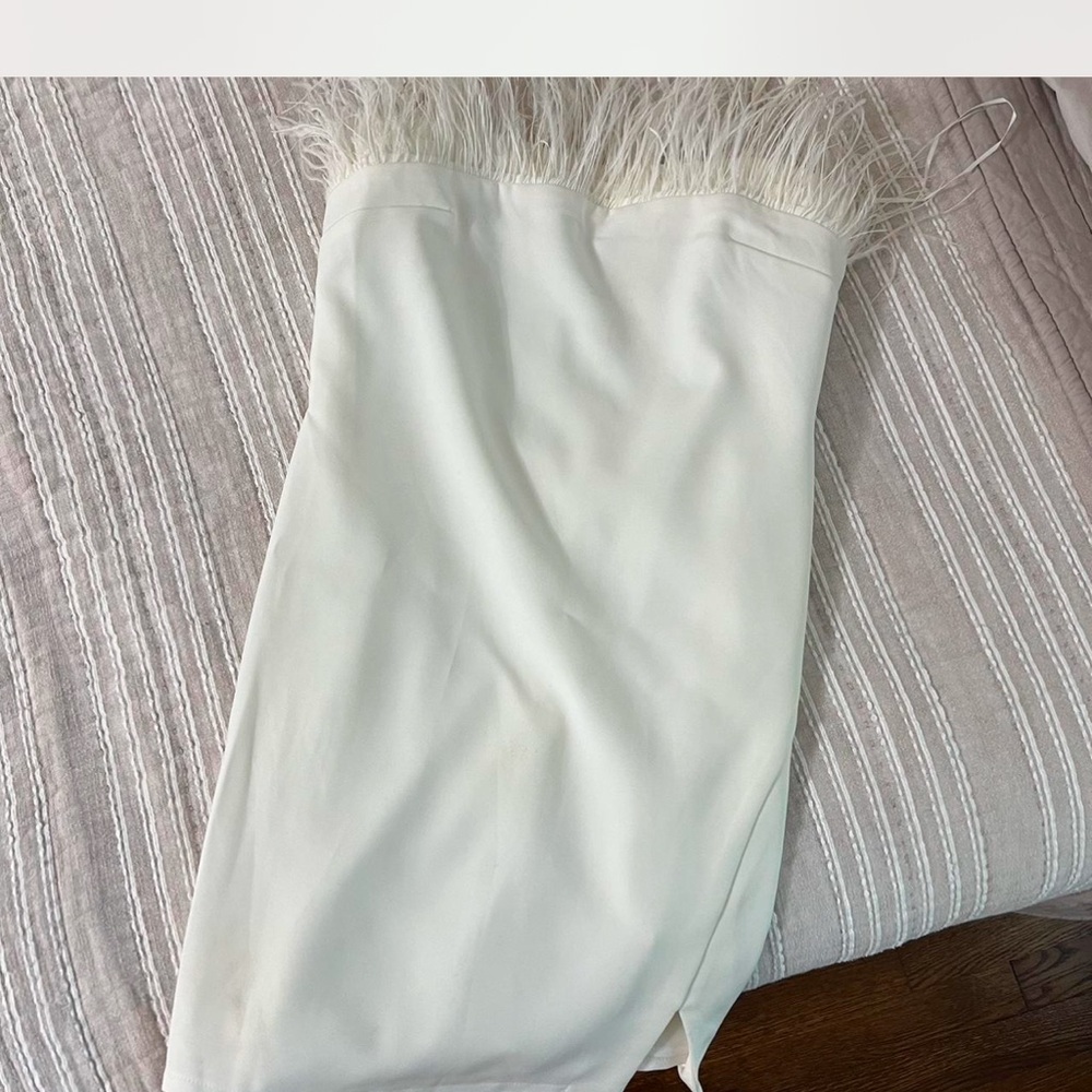 Elegant White Feather Trim Skirt